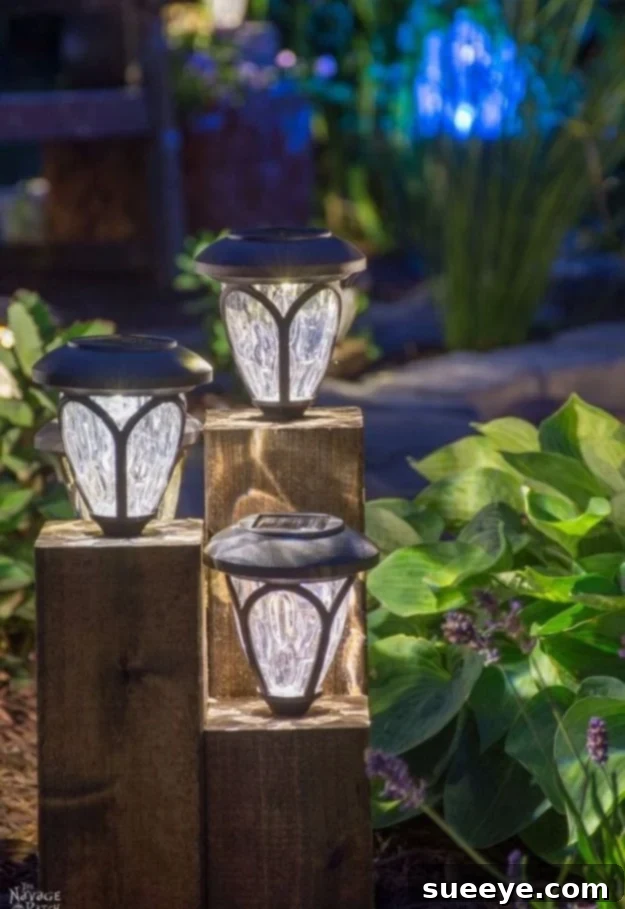 DIY Cedar Cube Landscape Lights - Outdoor Lighting DIY cedar cube landscape lights for garden pathways and outdoor ambiance