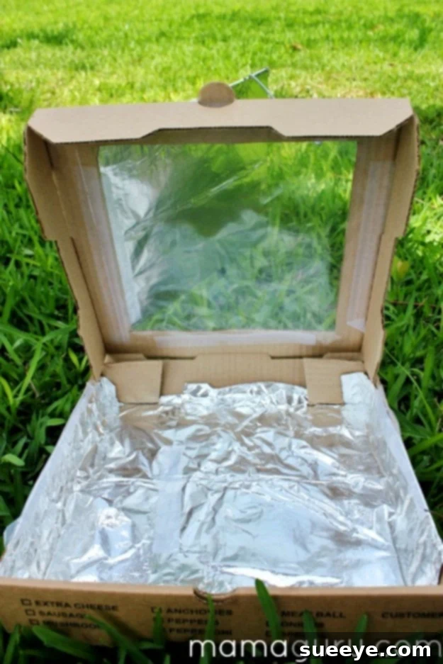 Build Your Own Solar Oven for Green Cooking DIY Solar Oven for cooking food using only sunlight, ideal for off-grid use
