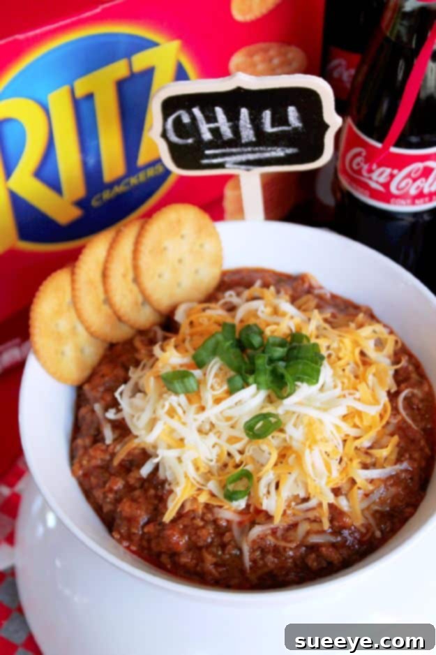 Best Coca Cola Recipes - Coca Cola Chili Con Carne - Make Awesome Coke Chicken, Coca Cola Cake, Meatballs, Sodas, Drinks, Sweets, Dinners, Meat, Slow Cooker and Recipe Ideas #cocacola #recipes #desserts Best Coca Cola Recipes - Coca Cola Chili Con Carne - Make Awesome Coke Chicken, Coca Cola Cake, Meatballs, Sodas, Drinks, Sweets, Dinners, Meat, Slow Cooker and Recipe Ideas #cocacola #recipes #desserts