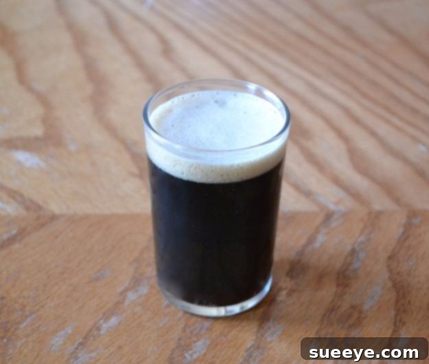 Homemade Irish Stout Recipe Homemade Irish Stout - A dark, creamy Irish stout in a glass.