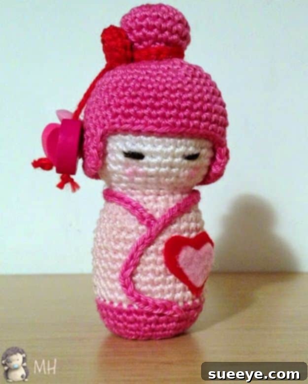Easy Step-by-Step Crochet Kokeshi Tutorial Free Pink Kokeshi Amigurumi Doll Pattern, Simple and Stylish