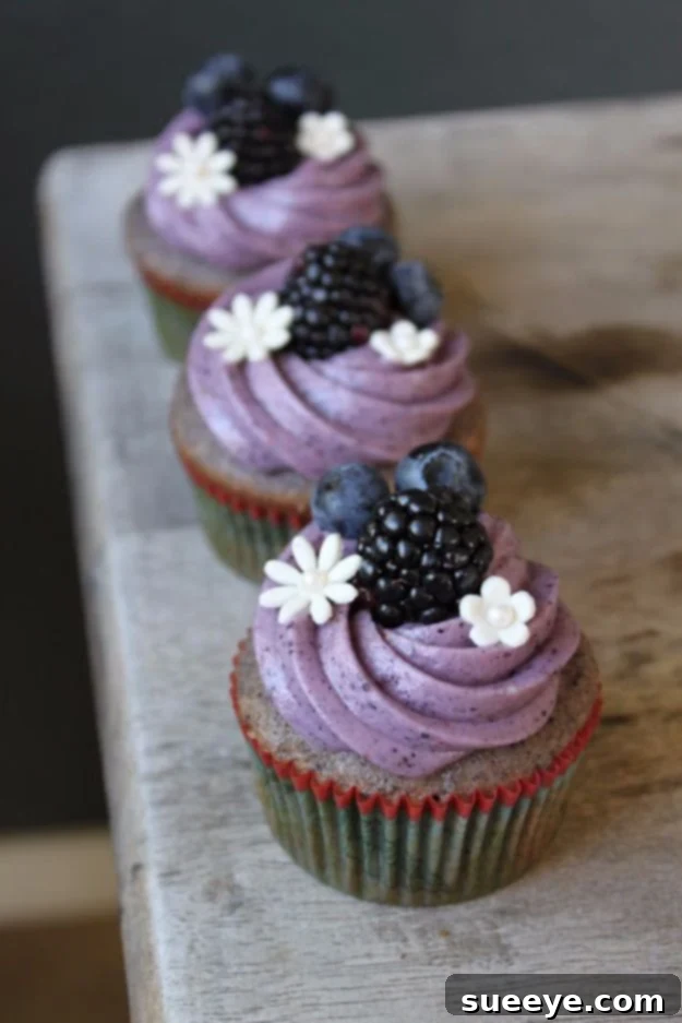 Beautiful Blueberry-Blackberry Cupcakes for Weddings and Special Occasions Elegant Blueberry-Blackberry Cupcakes with Natural Violet Frosting