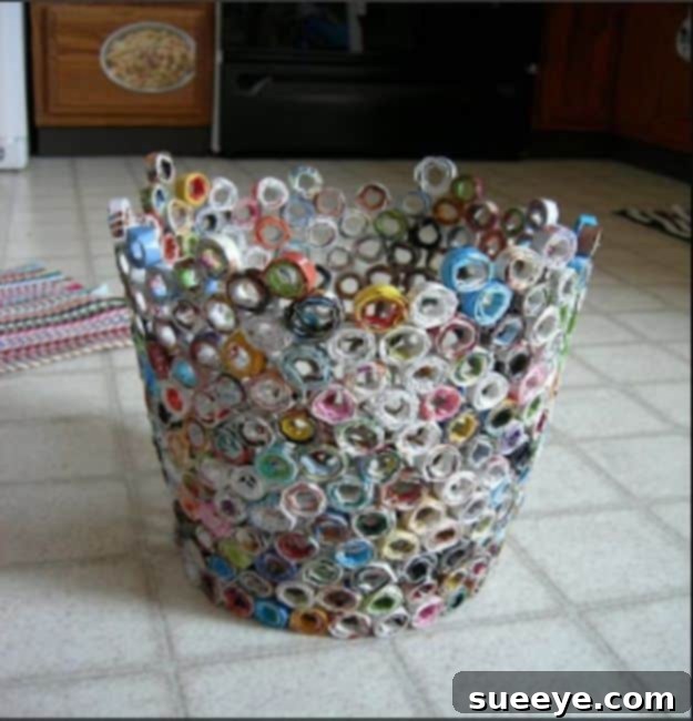 Eco-Friendly Recycled Magazine Trash Can Eco-Friendly Recycled Magazine Trash Can