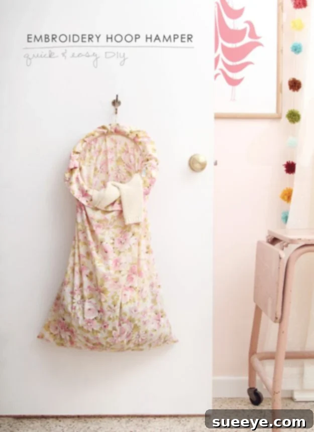 DIY Closet Organization Ideas - Hanging Laundry Hamper - Space-Saving Dirty Clothes Storage DIY Closet Organization Ideas - Hanging Laundry Hamper - Space-Saving Dirty Clothes Storage