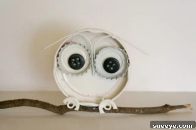 Artistic Bottle Cap Owl Decoration Artistic Bottle Cap Owl Decoration