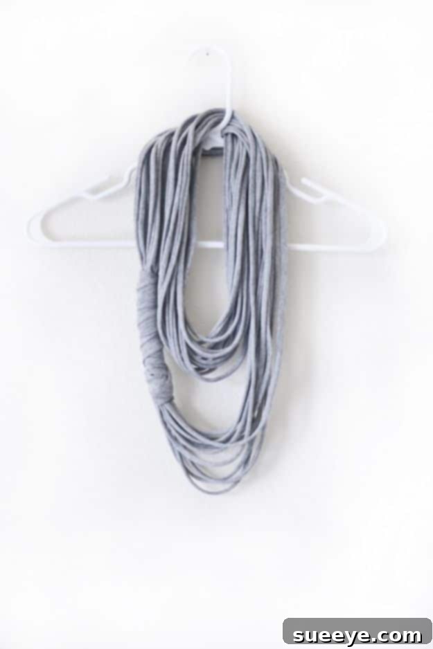 DIY Multi-Strand Scarf - Warm Handmade Gift DIY multi-strand scarf, a cozy and fashionable accessory
