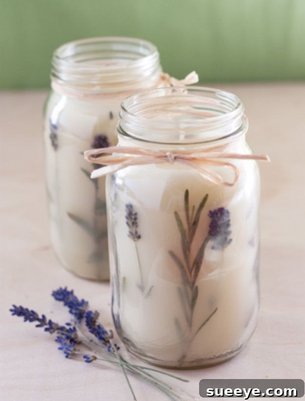 DIY Pressed Herb Candles - Fragrant Home Gift DIY pressed herb candles, adding natural fragrance and beauty