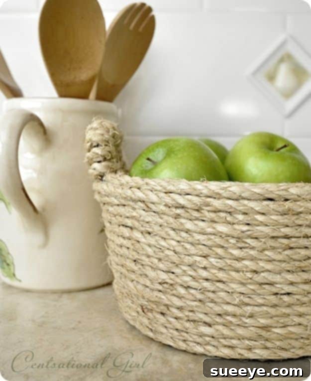 Sisal Rope Bowl - Rustic Storage Gift Sisal rope bowl, a sturdy and natural decorative storage solution