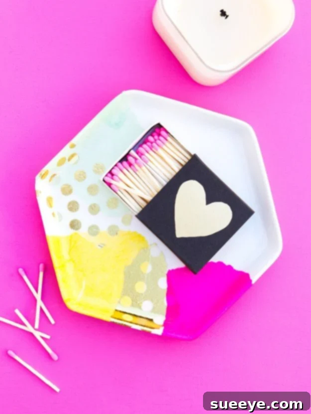 DIY Decoupage Trinket Tray - Personalized Gift DIY decoupage trinket tray with gold leaf accents