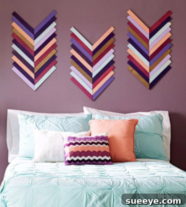 Geometric Chevron Canvas Art: Easy DIY Home Decor Trendy DIY Chevron Wall Art with classic geometric patterns