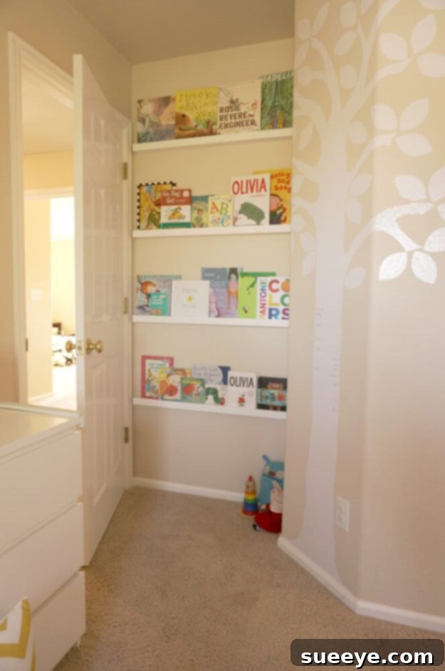 DIY Space-Saving Bookshelf for Small Apartments and Rooms