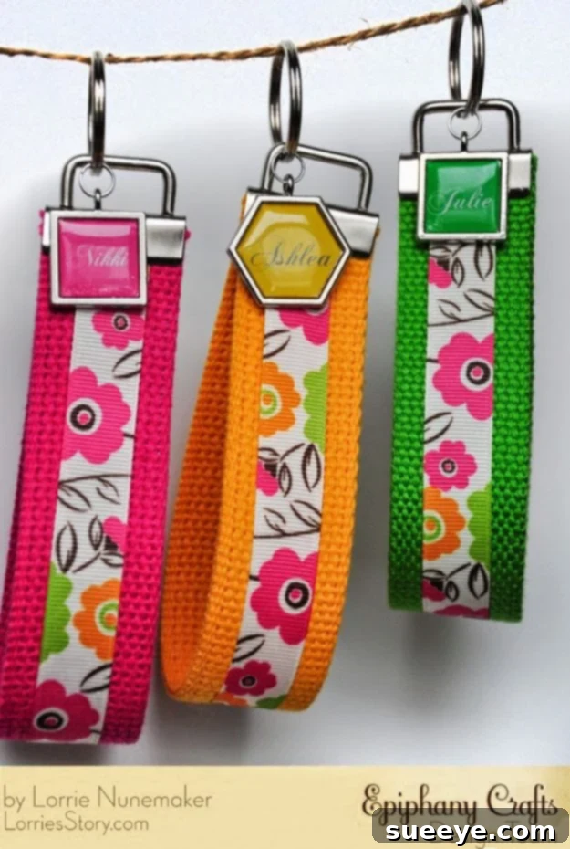 No-Sew Wristlet Keychains No Sew Gifts to Make - Easy DIY Christmas Presents -No Sew Wristlet Keychains