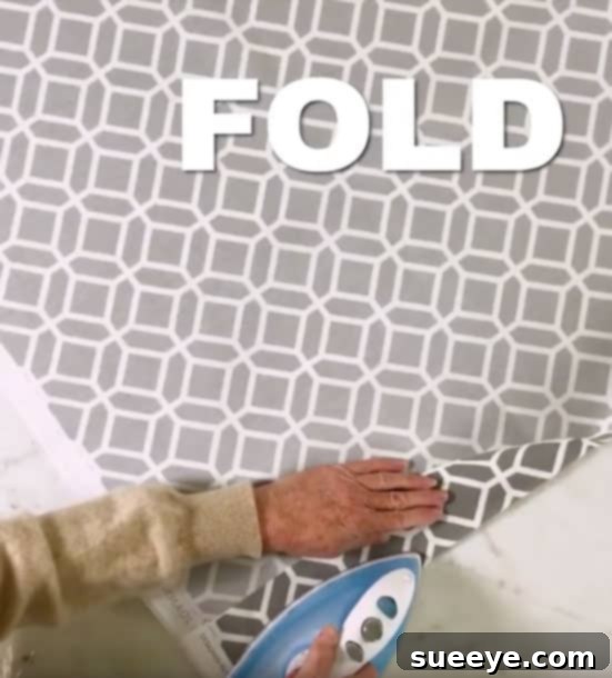 Video Tutorial and Instructions for Homemade Window Shades With Custom Fabric DIY- Cheap Home Decor Ideas - No Sew Roman Shade Made From Mini Blinds Video Tutorial and Instructions for Homemade Window Shades With Custom Fabric DIY - Cheap Home Decor Ideas - No Sew Roman Shade Made From Mini Blinds