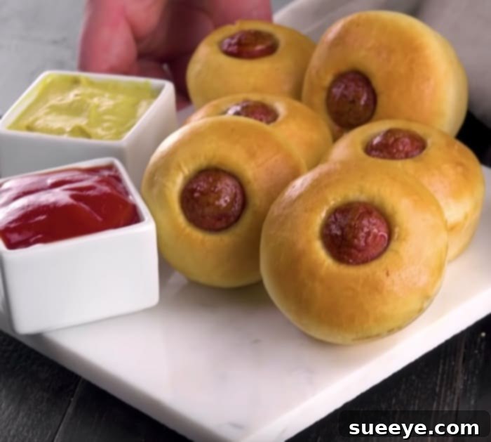 Hot Dog Muffins