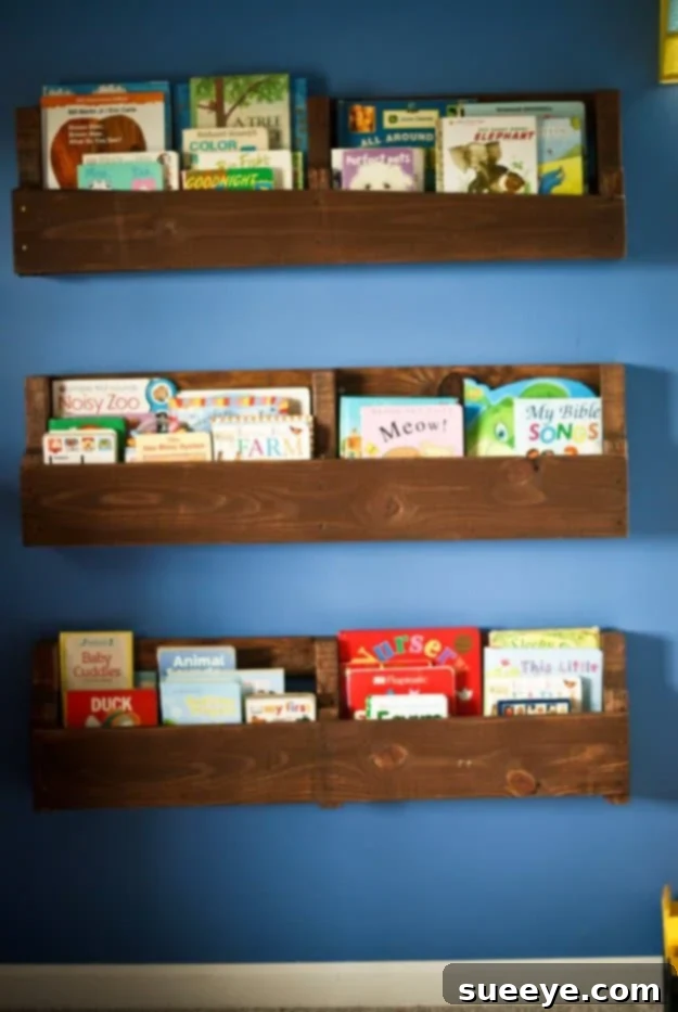 DIY Pallet Furniture Ideas - Wood Pallet Bookshelf - Best Do It Yourself Projects Made With Wooden Pallets - Indoor and Outdoor, Bedroom, Living Room, Patio. Coffee Table, Couch, Dining Tables, Shelves, Racks and Benches Wood Pallet Bookshelf - Rustic DIY Book Storage