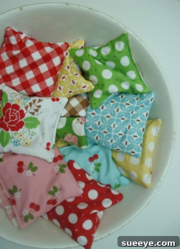 Easy Sewing Projects to Sell - Hot and Cold Bags Tutorial - DIY Sewing Ideas for Your Craft Business. Make Money with these Simple Gift Ideas, Free Patterns #sewing #crafts Easy Sewing Projects to Sell - Hot and Cold Bags Tutorial - DIY Sewing Ideas for Your Craft Business. Make Money with these Simple Gift Ideas, Free Patterns #sewing #crafts