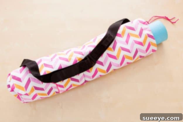 Easy Sewing Projects to Sell - Colorful Custom Yoga Bag - DIY Sewing Ideas for Your Craft Business. Make Money with these Simple Gift Ideas, Free Patterns #sewing #crafts Easy Sewing Projects to Sell - Colorful Custom Yoga Bag - DIY Sewing Ideas for Your Craft Business. Make Money with these Simple Gift Ideas, Free Patterns #sewing #crafts