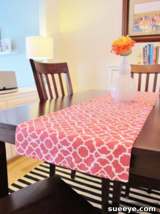 Easy Sewing Projects to Sell - How to Make Reversible Table Runner - DIY Sewing Ideas for Your Craft Business. Make Money with these Simple Gift Ideas, Free Patterns #sewing #crafts Easy Sewing Projects to Sell - How to Make Reversible Table Runner - DIY Sewing Ideas for Your Craft Business. Make Money with these Simple Gift Ideas, Free Patterns #sewing #crafts