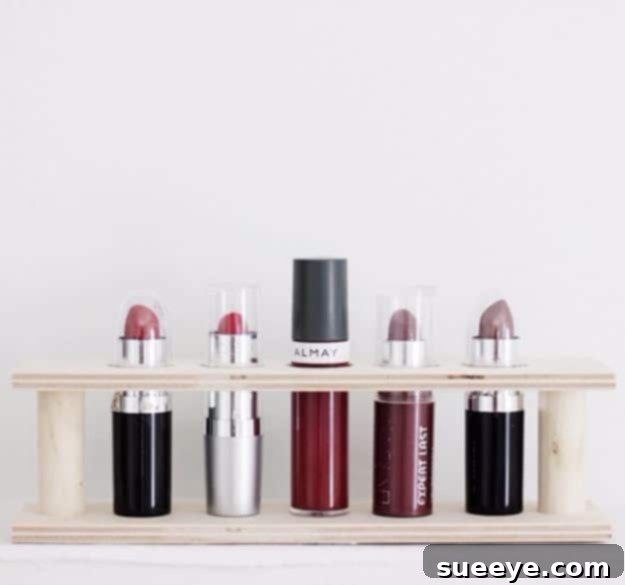 Creative DIY Mothers Day Gifts Ideas - DIY Lipstick Holder - Thoughtful Homemade Gifts for Mom. Handmade Ideas from Daughter, Son, Kids, Teens or Baby - Unique, Easy, Cheap Do It Yourself Crafts To Make for Mothers Day, complete with tutorials and instructions #mothersday
