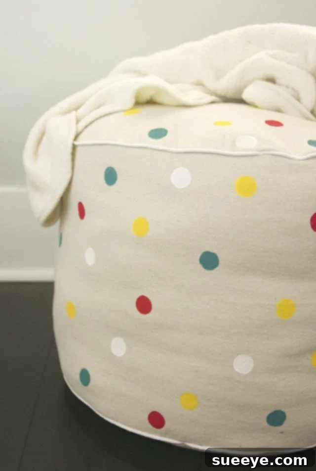 Drop Cloth Floor Pouf How-To Affordable Drop Cloth DIY Floor Pouf for a minimalist look