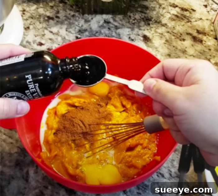 Easy Pumpkin Dump Cake 2 How To Make Pumpkin Dump Cake Recipe - Pumpkin Dessert Ideas