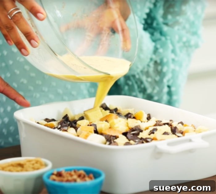 Easy Overnight French Toast Casserole 3 Baked French Toast Casserole with streusel topping