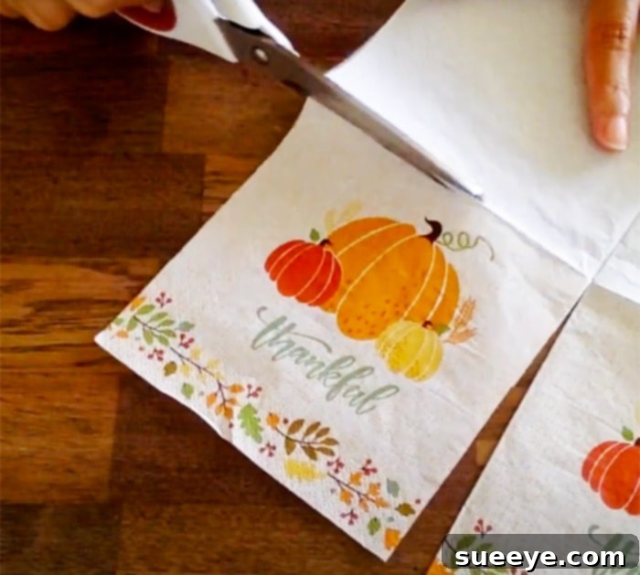 Use Fall Napkins To Make Fall Candle Holders - DIY Mason Jar Crafts - DIY Fall Decor