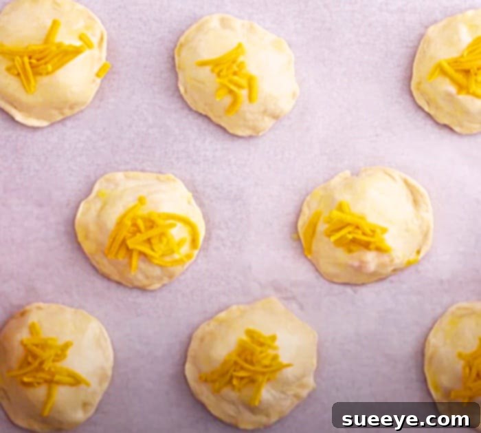 Make-Ahead Breakfast Bombs 2 Easy Breakfast Recipes - Canned Biscuit Meal Ideas - Microwave Breakfast Ideas