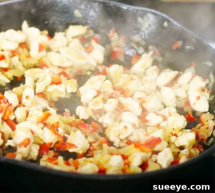 Make Chicken To Stuff in Potato - Baked Potato Recipes