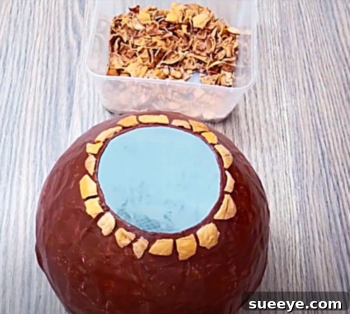 Craft Your Own Balloon Vase 3 DIY Paper Mache Vase - Walnut Shell Project - Easy DIY Vase