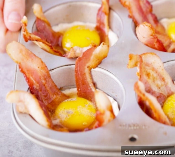 Golden Bacon Egg Biscuit Cups 3 Breakfast Recipes - Biscuit Recipes - Bacon Recipes