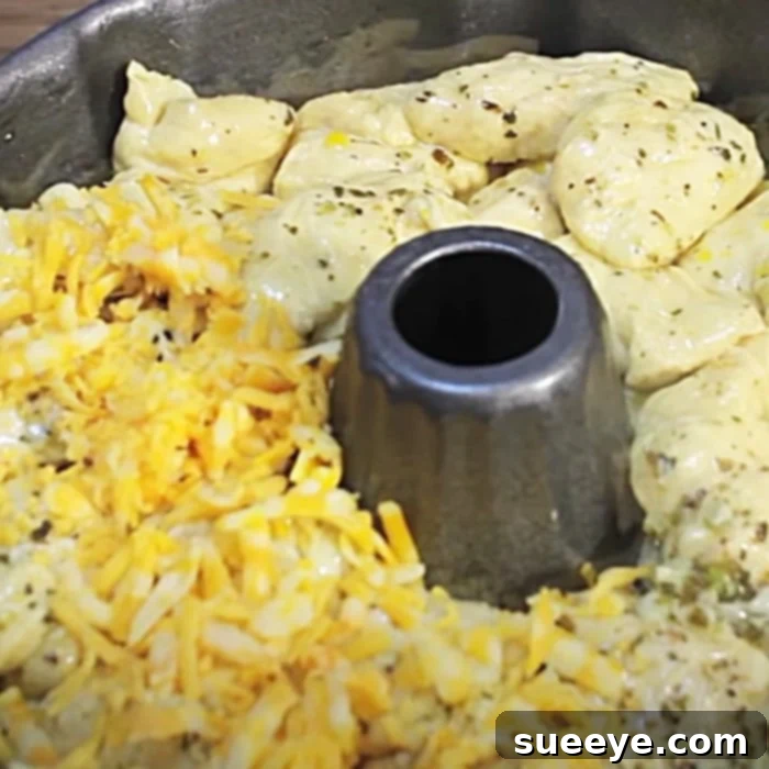 No-Yeast Garlic Parmesan Pull-Apart Bread 3 How To Make Bread With Canned Biscuits - Monkey Bread Recipe - Easy Homemade Bread Recipe