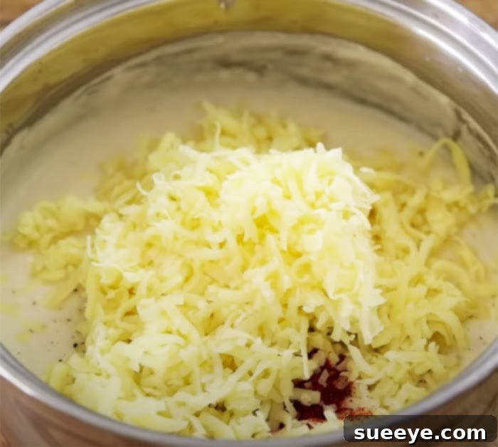 How To Make A Cheese Roux Sauce - How To Make Cheesy Cauliflower Bake - Delicious Keto Low Carb Recipe