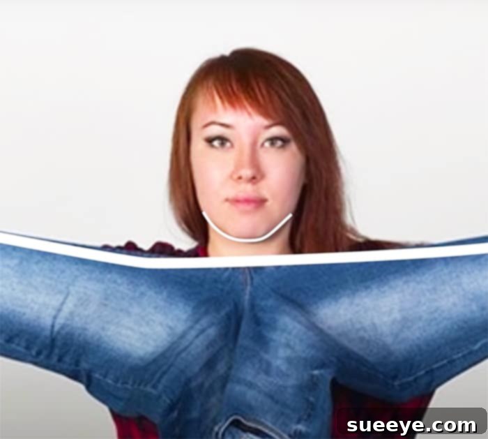 3 Hacks for Buying Jeans Without a Fitting Room 3 How To Measure Jeans Without Trying Them On - Clothing Hacks and Tips