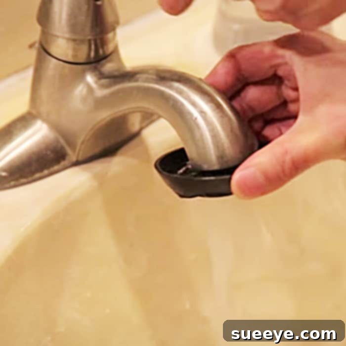 Stop the Burning Smell from Your Hair Dryer 2 Clean The hairdryer Intake - How To Clean A Hairdryer - Extend The Life Of A Hairdryer