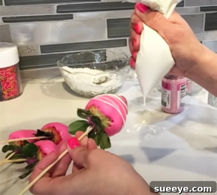 Craft Your Own Decadent Berry Bouquet 2 How To Make Chocolate Covered Strawberries - Valentines Gift Idea - Valentines Bouquet