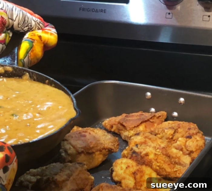 Southern Comfort Chicken 3 Gravy Recipes - How To Make Real Southern Smothered Chicken And Gravy - Soul Food Cooking