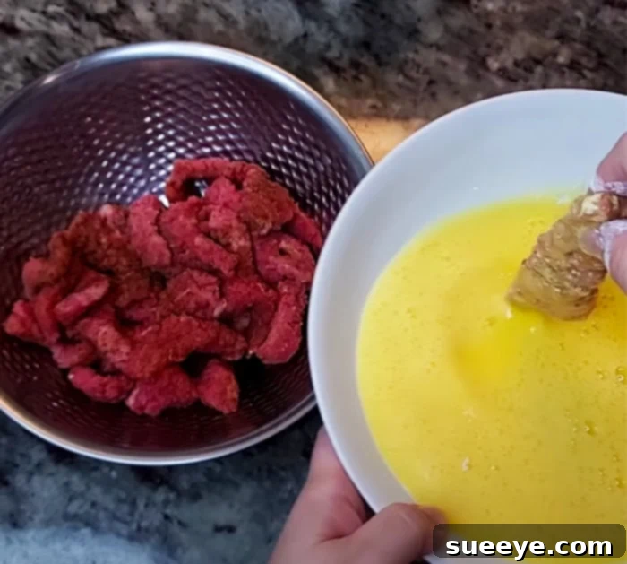 Golden Fried Steak Strips and Classic Country Gravy 2 How To Make chicken Fried steak - Country Gravy Recipe - Fried Steak Fingers - Chicken Steak Fingers Recipe