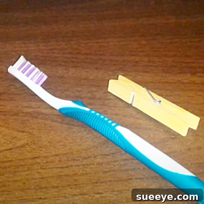 Craft a Clothespin Toothbrush Stand 2 How To Make A Toothbrush Holder With A Clothespin - Clothespin Hacks - Easy Clothespin Ideas