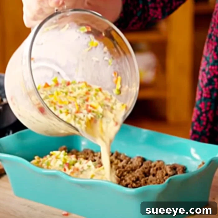 Pioneer Woman Ultimate Tater Tot Casserole 3 Pioneer Woman Tater Tot Casserole Recipe - One Pan Meal Ideas - Easy Cheap Casserole - Ground Beef Ideas - Golden Brown Perfection
