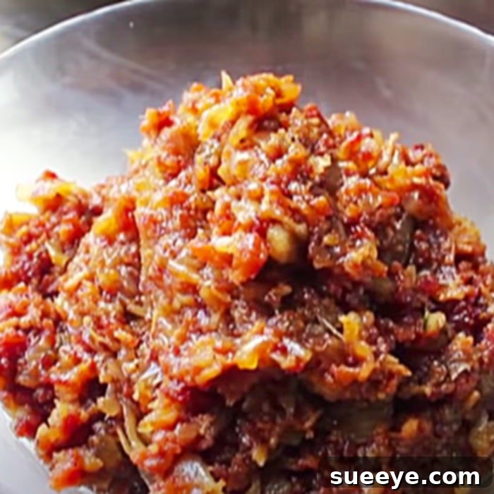 Crafting Perfect Bacon Jam 3 Easy Bacon Jam Recipe - How To Make Savory Jam - Condiment Ideas