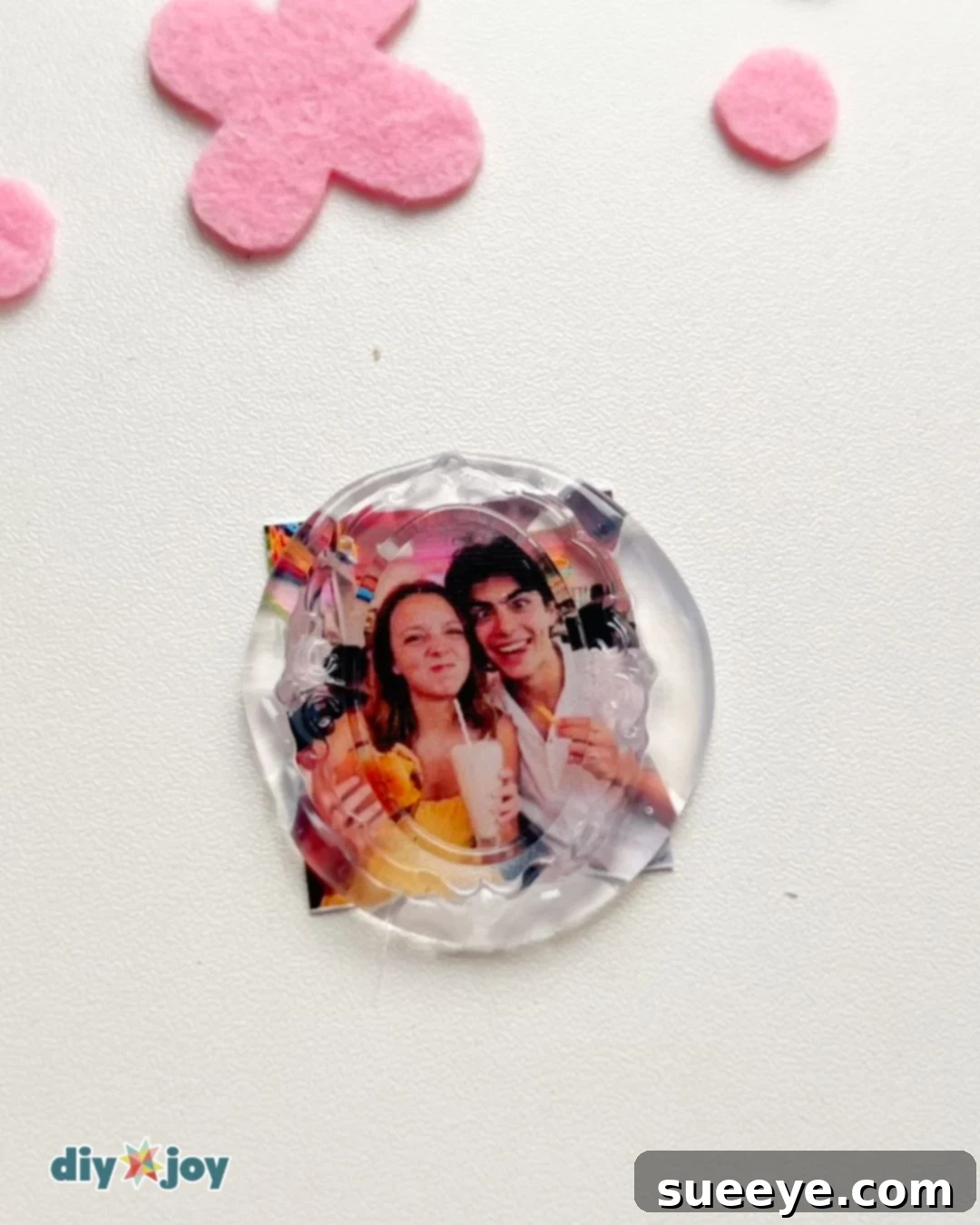 DIY picture frame