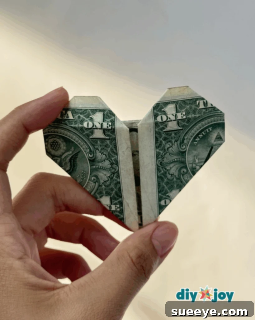 Easy Dollar Bill Origami Tutorial for Beginners